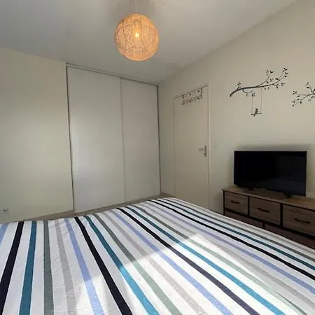 Le Colombier, 1-bedroom With Terrace And Private Parking Apartment Tours