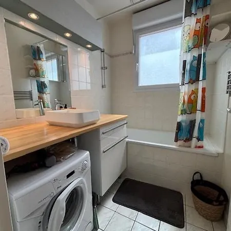 Le Colombier, 1-bedroom With Terrace And Private Parking * Tours